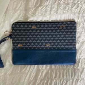 Faure le page clutch